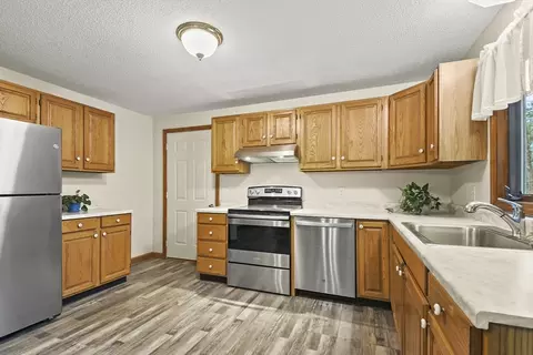 Kitchen - 390 Old Greenwich Plains Rd, Hardwick, MA 01037 photo 3 of 3