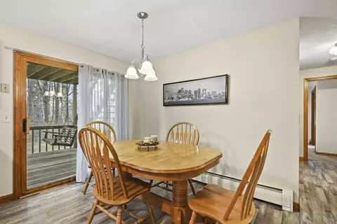 Dining - 390 Old Greenwich Plains Rd, Hardwick, MA 01037 photo 6 of 6