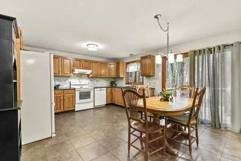 Kitchen - 390 Old Greenwich Plains Rd, Hardwick, MA 01037 photo 1 of 3