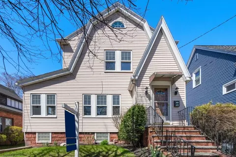 32 Thurlow Ave, Revere, MA 02151