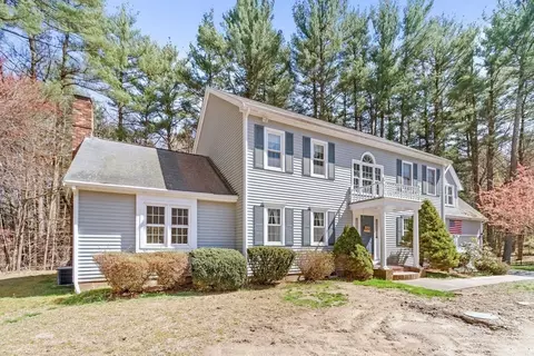 8 Kilpatrick Way, Norfolk, MA 02056