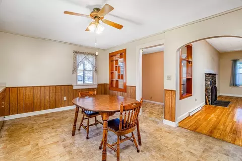 Dining - 116 Central Ave, Ayer, MA 01432 photo 2 of 3