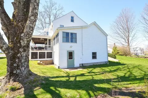 Exterior - 6 Common St, Brookfield, MA 01506 photo 12 of 12