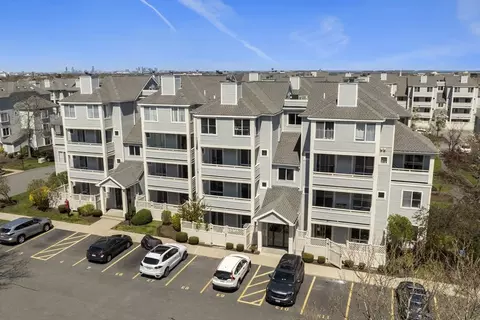 200 Falls Blvd #E106, Quincy, MA 02169