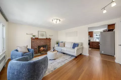 78 Walnut St, Belmont, MA 02478