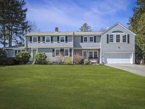 82 Maple St, Wenham, MA 01984