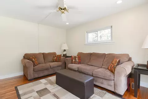 Living - 9 Davidson Rd, Framingham, MA 01701 photo 5 of 6