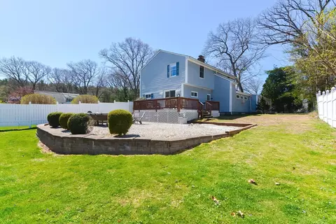 Exterior - 9 Davidson Rd, Framingham, MA 01701 photo 3 of 7