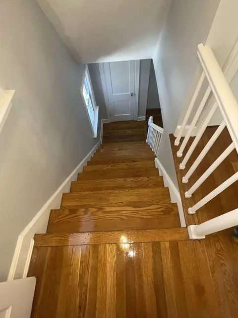 Entry Way - 439 Mill St, Worcester, MA 01602 photo 4 of 4