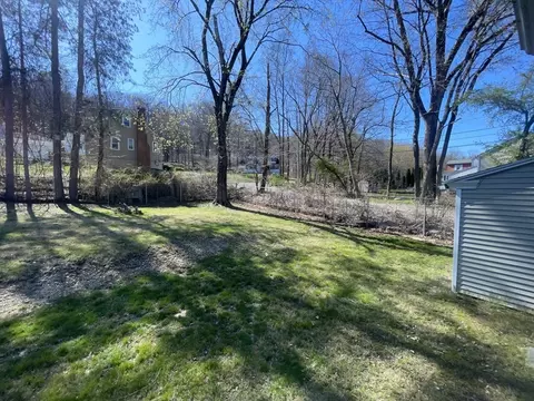 Exterior - 439 Mill St, Worcester, MA 01602 photo 9 of 9