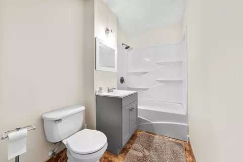Bath - 15 Ancona Rd, Worcester, MA 01604 photo 1 of 3