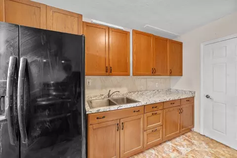 Kitchen - 15 Ancona Rd, Worcester, MA 01604 photo 4 of 5