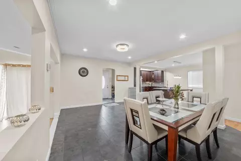 Dining - 15 Ancona Rd, Worcester, MA 01604 photo 1 of 2