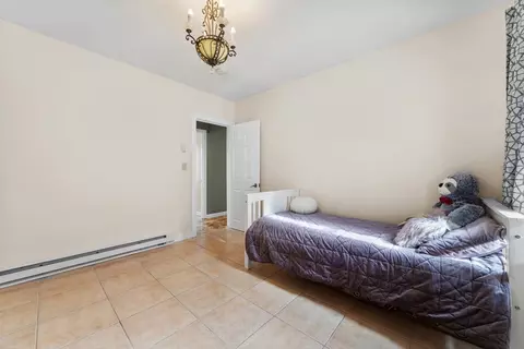 Bedroom - 15 Ancona Rd, Worcester, MA 01604 photo 2 of 2