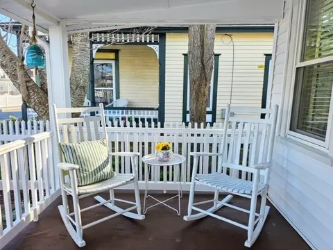 Exterior - 7 Pleasant Ave, Wareham, MA 02571 photo 3 of 5