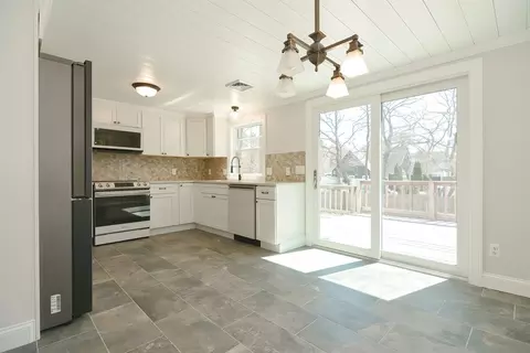50 Rainbow Ln, Mashpee, MA 02649 photo 12