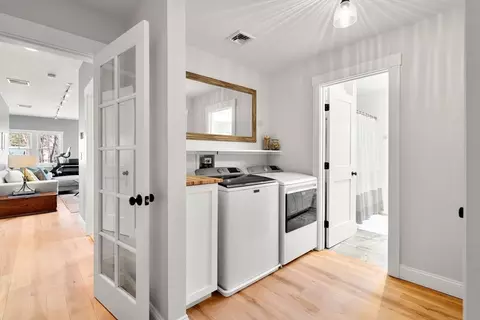 Kitchen - 7 Bradlee Rd, Marblehead, MA 01945 photo 5 of 5