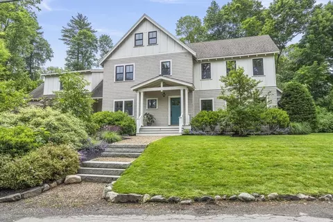 7 Bradlee Rd, Marblehead, MA 01945