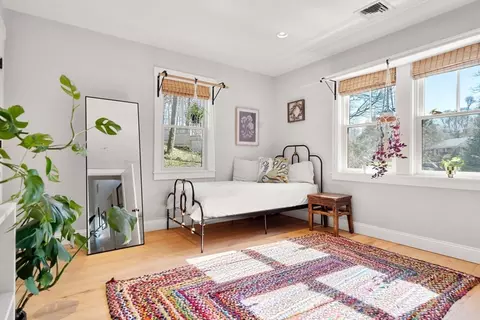 Bedroom - 7 Bradlee Rd, Marblehead, MA 01945 photo 3 of 6