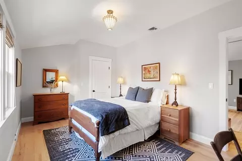 Bedroom - 7 Bradlee Rd, Marblehead, MA 01945 photo 6 of 6