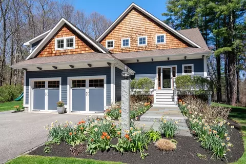 93 Eliot, Sherborn, MA 01770