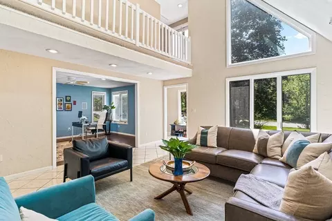 Living - 161 Hampton Rd, Sharon, MA 02067 photo 3 of 7