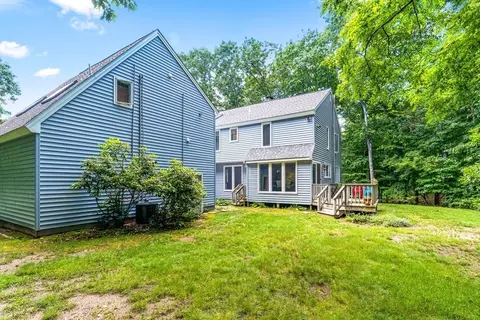 Exterior - 161 Hampton Rd, Sharon, MA 02067 photo 8 of 9
