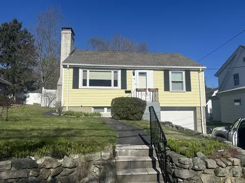 78 Prentice St, Waltham, MA 02451