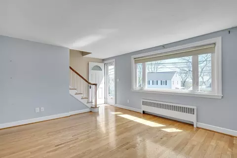 Living - 78 Prentice St, Waltham, MA 02451 photo 1 of 2