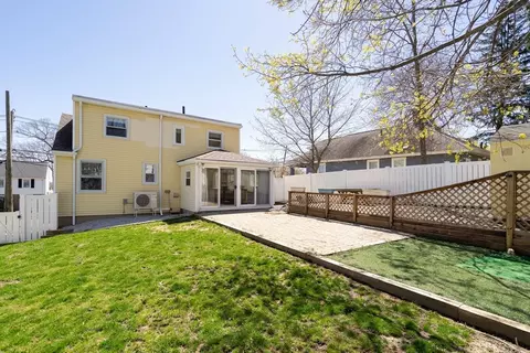 Exterior - 78 Prentice St, Waltham, MA 02451 photo 2 of 4