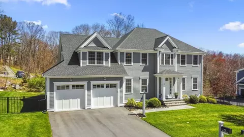 41 Boivin Dr, Marlborough, MA 01752