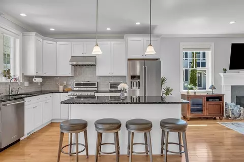 Kitchen - 7 Adeline Way, Acton, MA 01720 photo 3 of 6
