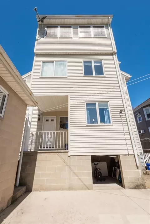 Exterior - 19 Stuart St, Everett, MA 02149 photo 5 of 5