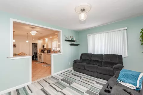 Bedroom - 19 Stuart St, Everett, MA 02149 photo 9 of 9