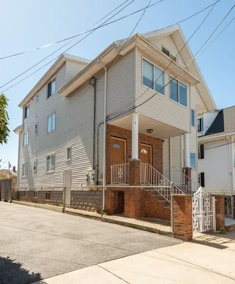 19 Stuart St, Everett, MA 02149