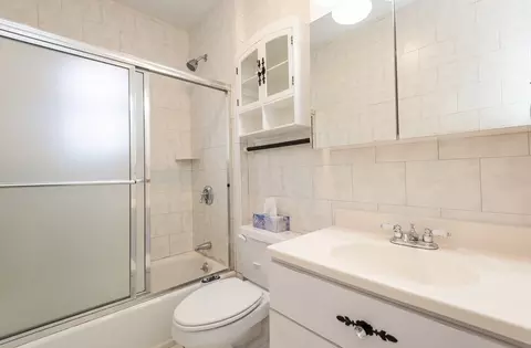 Bath - 19 Stuart St, Everett, MA 02149 photo 1 of 3