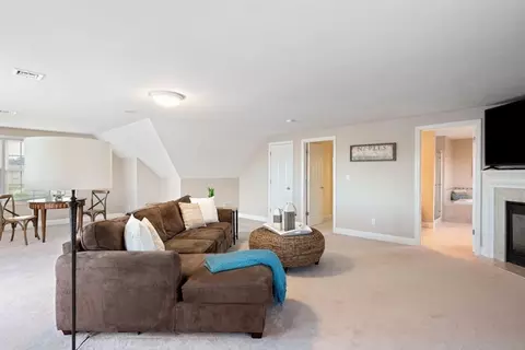 57 E St, Hull, MA 02045 photo 23