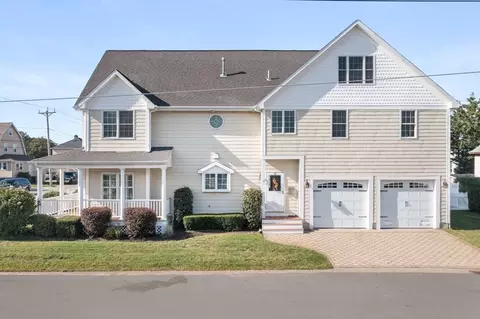 57 E St, Hull, MA 02045 photo 1