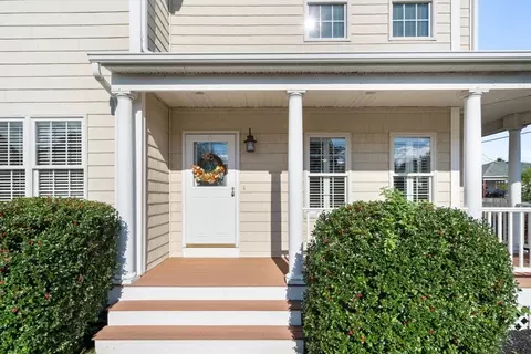 57 E St, Hull, MA 02045 photo 3