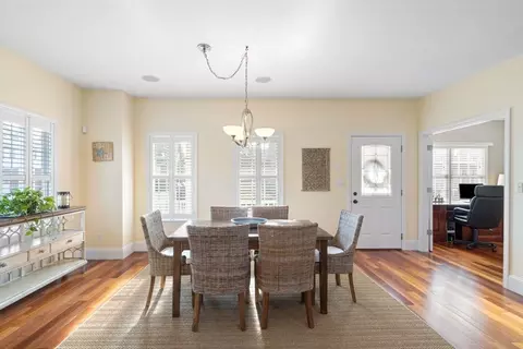 57 E St, Hull, MA 02045 photo 7