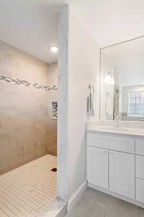 57 E St, Hull, MA 02045 photo 18