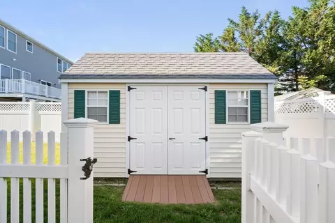 57 E St, Hull, MA 02045 photo 31