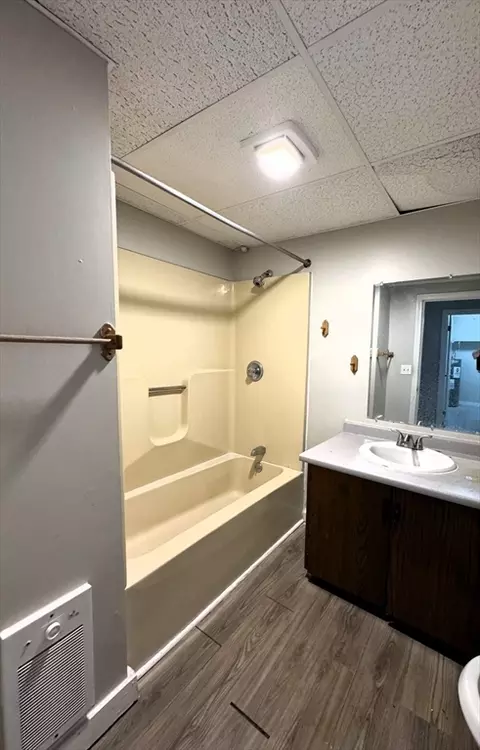 828 Chicopee St, Chicopee, MA 01013 photo 11