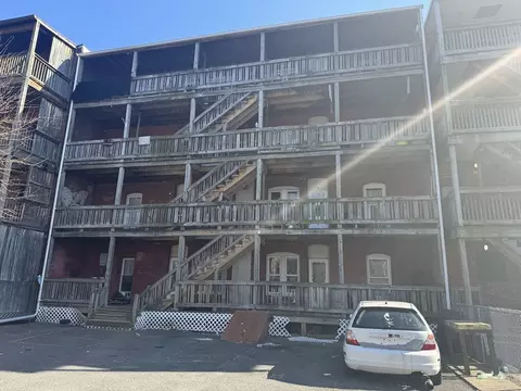 828 Chicopee St, Chicopee, MA 01013 photo 14