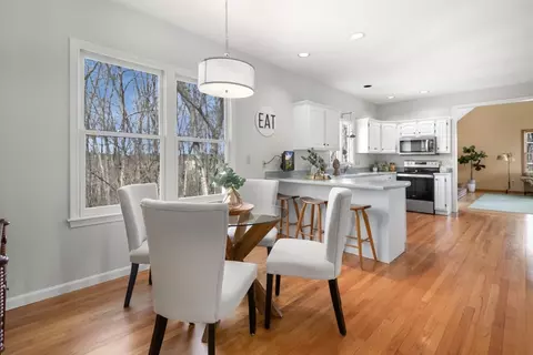 Dining - 123 Lilah Ln, Reading, MA 01867 photo 1 of 2