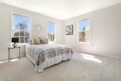 Bedroom - 123 Lilah Ln, Reading, MA 01867 photo 1 of 7
