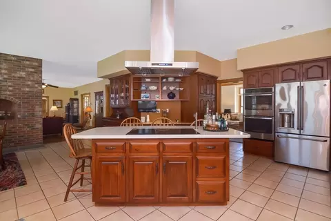 Kitchen - 198 East St, Upton, MA 01568 photo 4 of 4