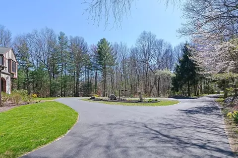 View/Area - 198 East St, Upton, MA 01568 photo 1 of 3
