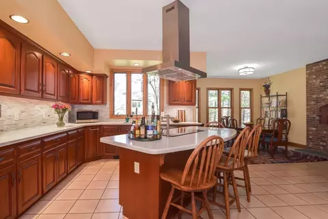 Kitchen - 198 East St, Upton, MA 01568 photo 1 of 4