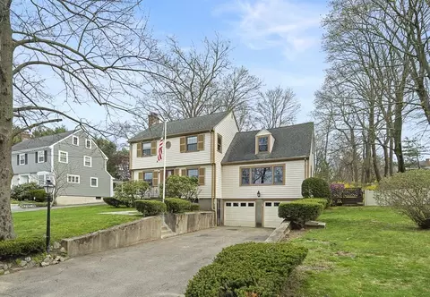 147 Beacon St, Milton, MA 02186